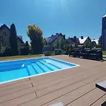 Garden Zielonki 14d *
